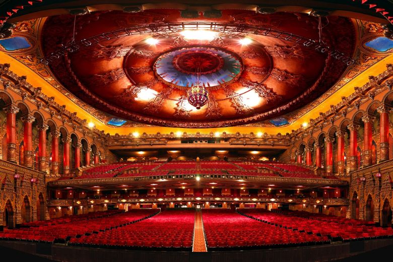 The architecture of The Fabulous Fox is reminiscent of an opulent palace.