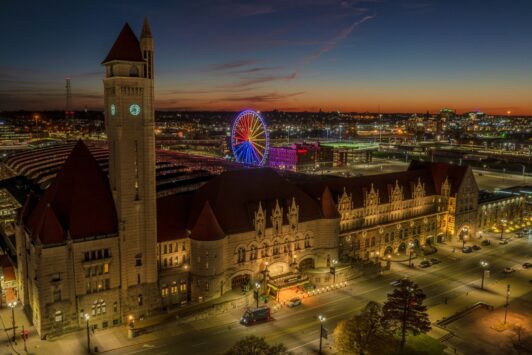 The sun sets on St. Louis Union Station.